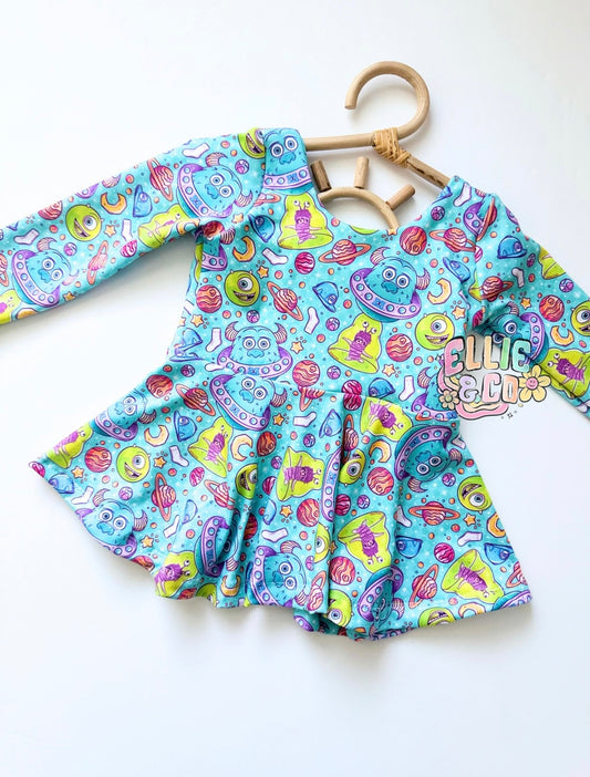 2T Cadence Peplum (RTS)